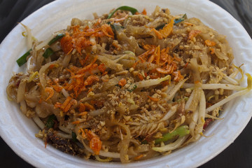 Cheap street food in Bangkok - Pad Thai