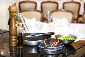 table gas stove frying pan kitchen tools