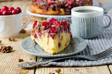 Cake with cranberries and walnuts