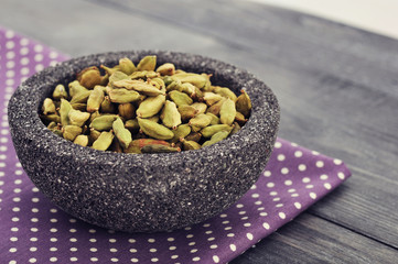 Dry cardamom seeds