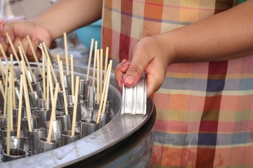steel container to fabric ice cream - thailand