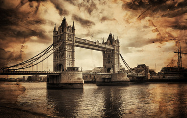 Vintage Retro Picture of Tower Bridge in London, UK - obrazy, fototapety, plakaty