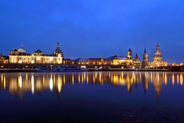 Dresden bei Nacht Panorama