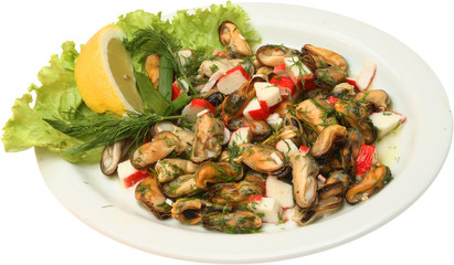 Mussels with crayfish served with fresh herbs and fresh salad