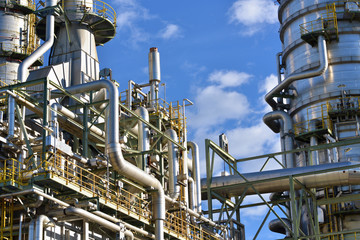 Industrieanlage Detail // pipelines