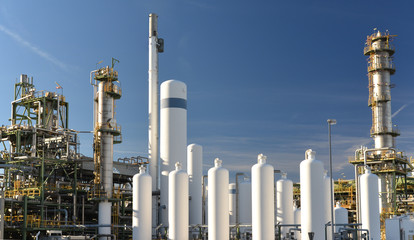 Raffinerie - Chemiewerk // Refinery - chemical plant