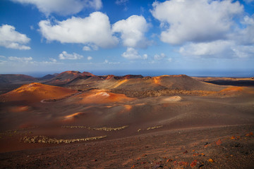 Naklejka premium Mountains of fire Timanfaya