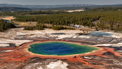Fototapeta premium Yellowstone Grand Prismatic Spring aerial view