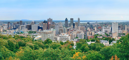 Fototapeta na wymiar Montreal day view panorama