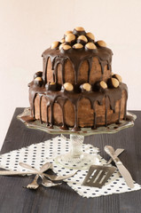 Whiskey cake with peanut cream and chocolate