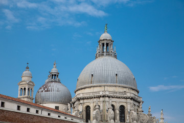 Obraz premium Massive Old Church Domes in Venice