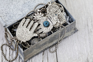 Schmuck Fatimas Auge