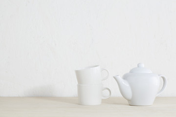 Fototapeta na wymiar Zastawa zestaw herbaty zestaw herbaty są wyłożone