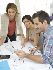 Fototapeta premium Workteam of architects meeting in office