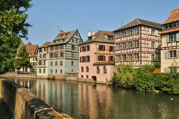 Fototapeta na wymiar Alsace, old and historical district in Strasbourg