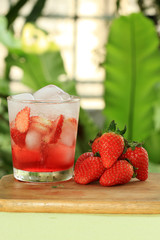 Strawberry soda juice