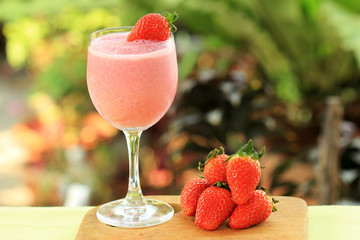 Refreshing Strawberry smoothie