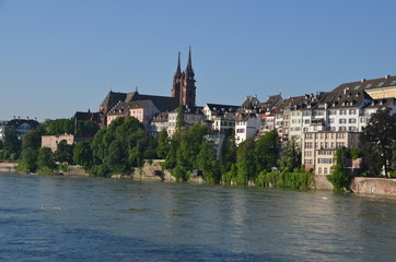 Obraz premium View of Basel and its Cathedral from the river Rhine