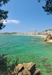 der beliebte Badeort lloret de Mar an der Costa Brava