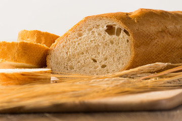 sliced ​​bread with cereals