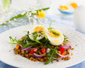 Salad with lentil and eggs