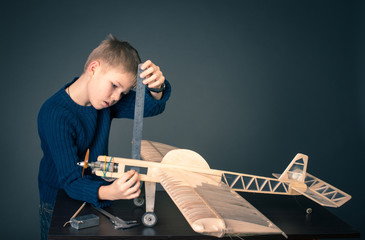 Creating the model plane  Measuring thickness © Polina Ponomareva