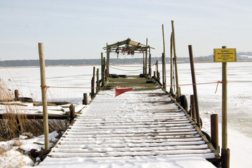 Bootanlegestelle im Winterschlaf