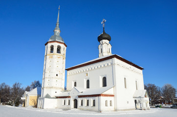 Obraz premium Воскресенский собор в Суздале зимой