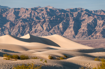 Death Valley National Park, California, USA © 1tomm