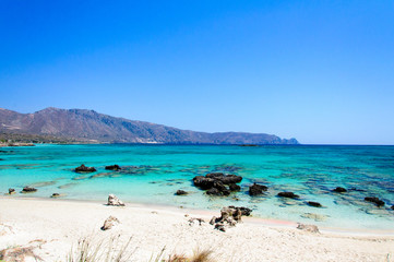 Strand von Elafonissi mit türkisfarbenem Wasser, Kreta, Griechenland