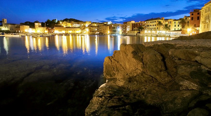 Obraz premium Sestri Levante by night
