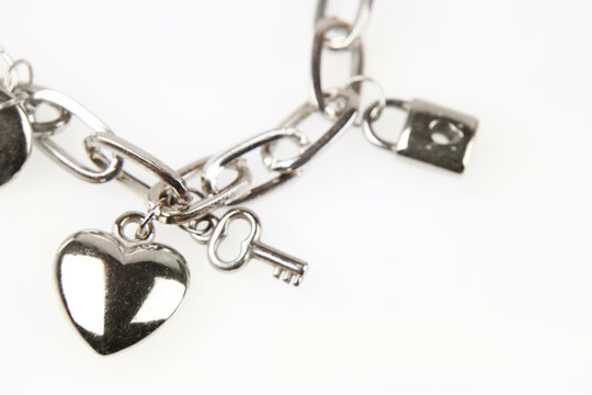 Charm bracelet love heart