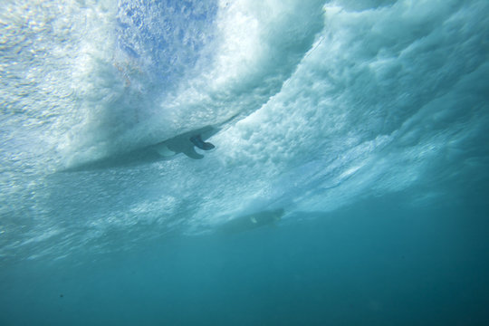 Underwater wave