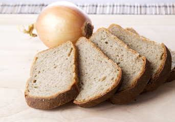 Bread with onions