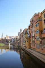 Naklejka na ściany i meble Girona w Hiszpanii, domy