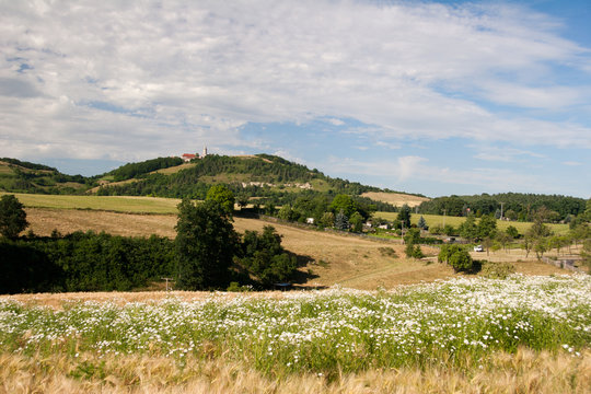 Landschaft Lindig mit Leuchtenburg
