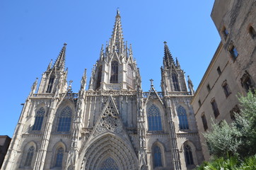 Fototapeta na wymiar Cathédrale Sainte Eulalie de Barcelone