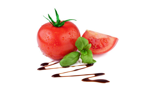 Tomato with Basil and Balsamic Vinegar