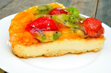 fruit and berry cheesecake