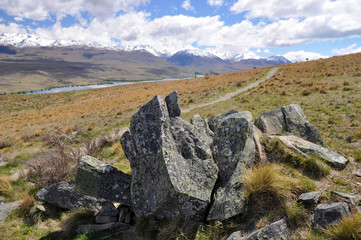 Fototapeta na wymiar Zamontować John Lake Tepako Walk, Nowej Zelandii.