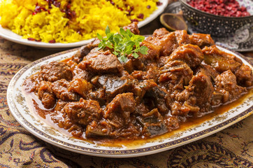 Persisches Lammragout - khoresht-e badenjan