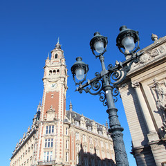 Fototapeta na wymiar Lille - Dzwonnica / Palais de la Bourse (CCI)