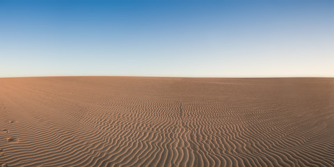 Fototapeta na wymiar Sunset on the big dune near Punta Gallinas