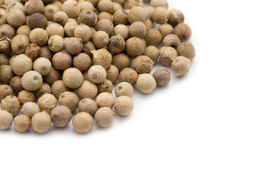 White pepper grains