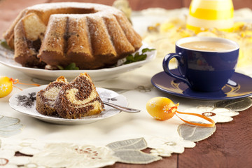 Easter marble ring cake