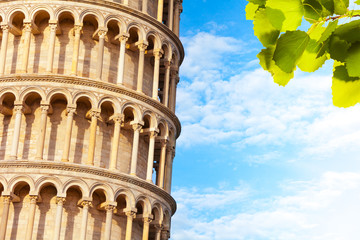 Obraz premium Close shoot of part of the Pisa leaning tower