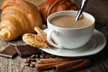 Black coffee, a cup of beans