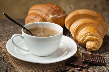 Black coffee, a cup of beans