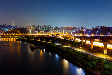 Fototapeta na wymiar Han river in Seoul