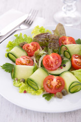 vegetable salad with cucumber